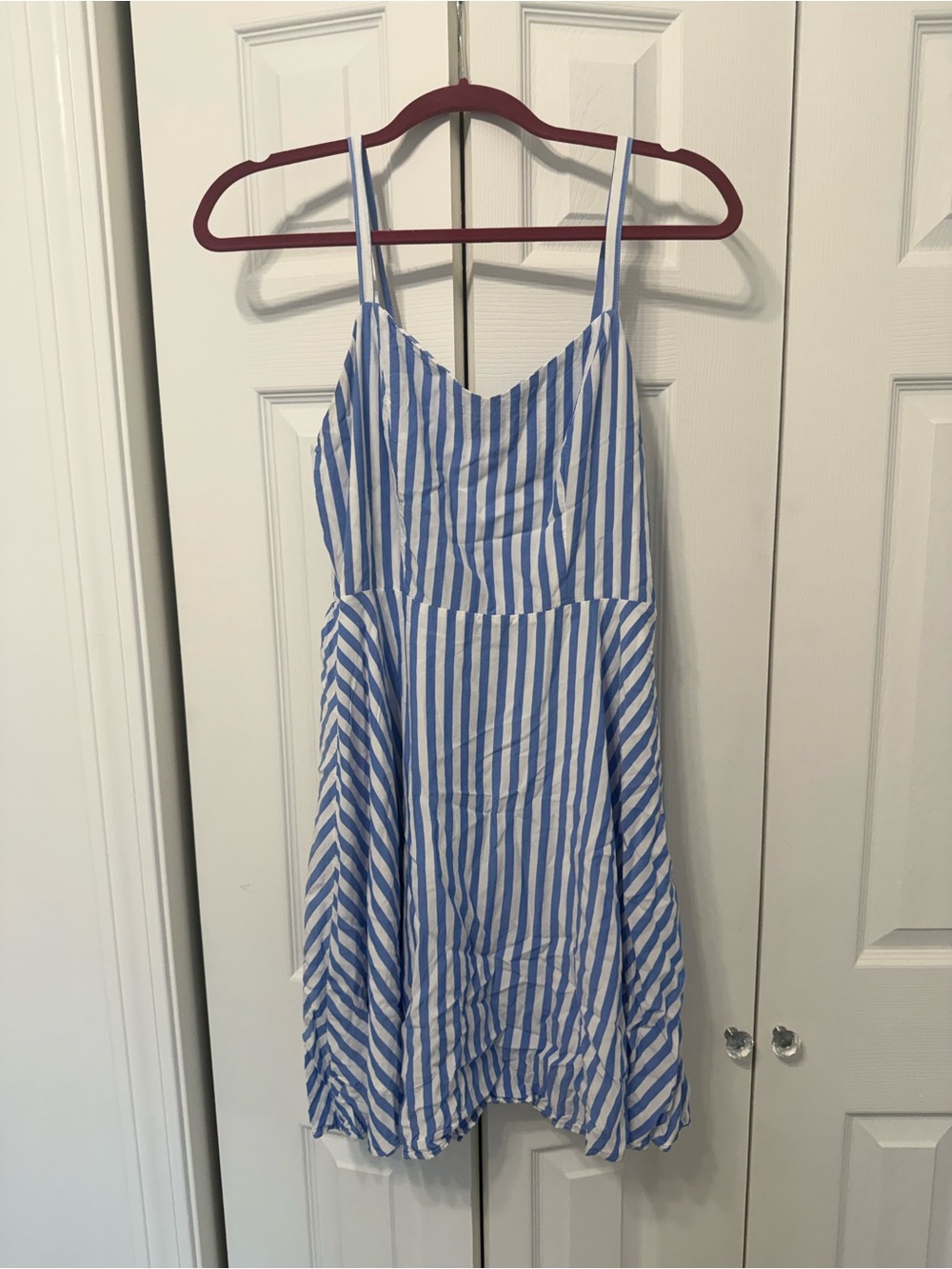 Old Navy Blue & White Striped Cami Dress – Medium